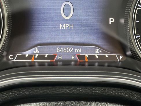 Used 2019 Jeep Cherokee Limited AWD/4WD image 20