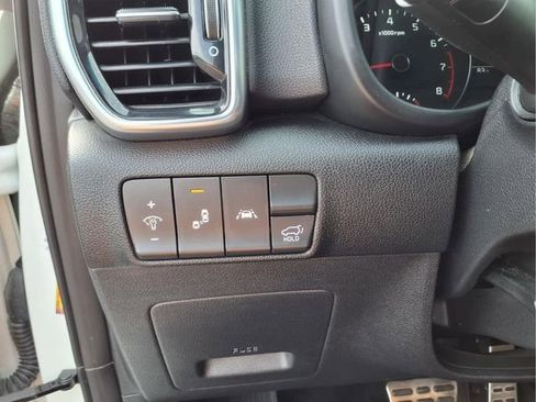 Used 2022 Kia Sportage SX AWD/4WD image 29