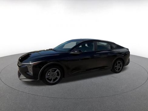 Used 2025 Kia K4 FWD image 7