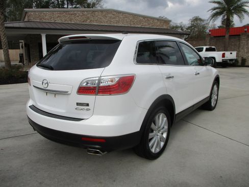 Used 2010 MAZDA CX-9 Grand Touring w/ Moonroof & Bose Audio Pkg image 7