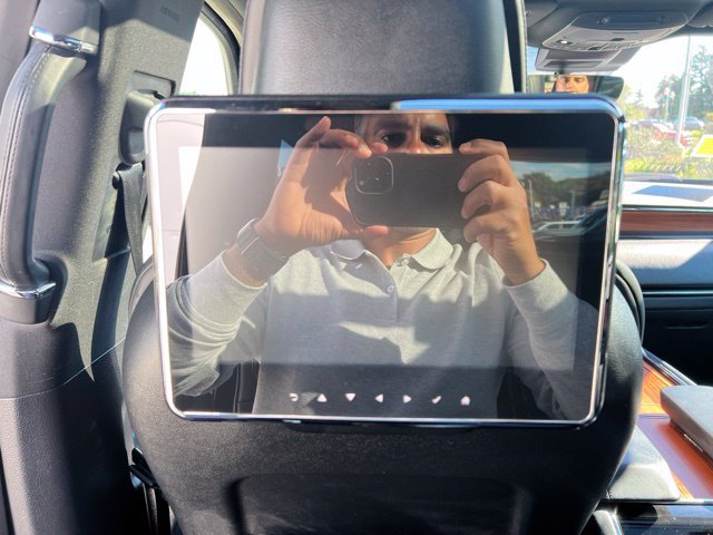 Used 2019 Lincoln Navigator Reserve AWD/4WD image 31