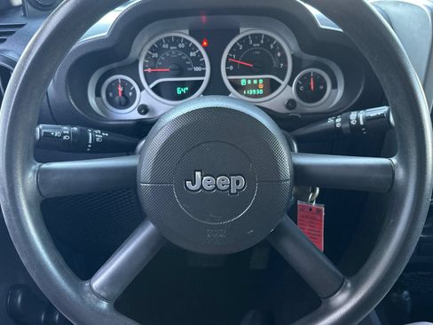 Used 2010 Jeep Wrangler Unlimited Sport w/ Trailer Tow Group AWD/4WD image 21
