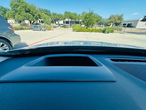 Used 2019 Volvo XC90 T6 Momentum w/ Advanced Package AWD/4WD image 22