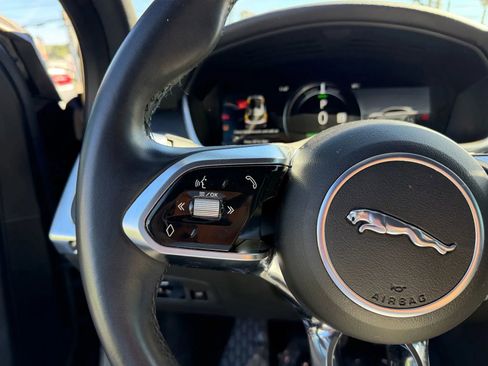 Used 2020 Jaguar I-PACE S image 17