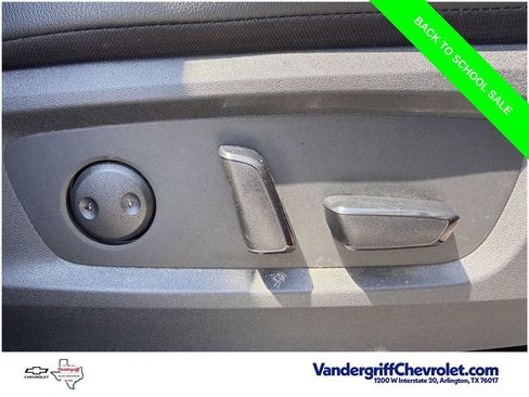 Used 2024 Nissan Pathfinder SL FWD image 25