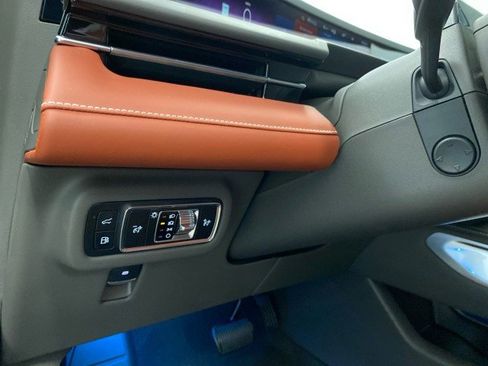 New 2025 Lincoln Nautilus Black Label image 17