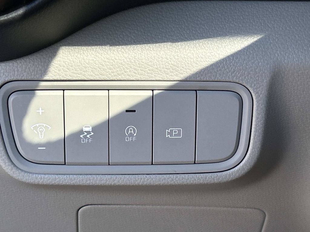 Used 2024 Kia Soul EX FWD image 27