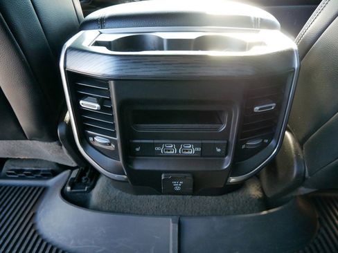 Used 2024 RAM 1500 Laramie image 14