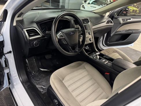 Used 2019 Ford Fusion S image 35