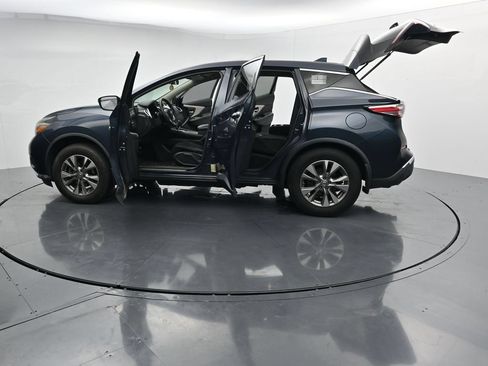 Used 2018 Nissan Murano S w/ Cargo Package FWD image 28