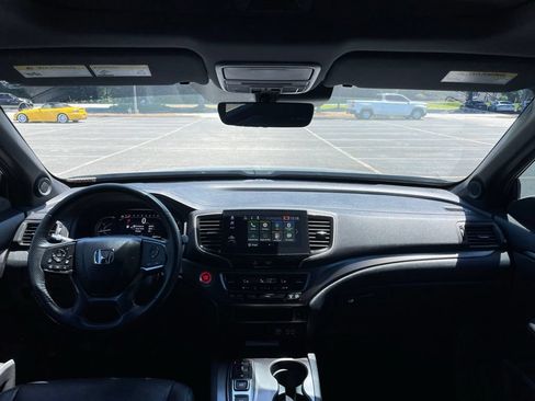 Certified 2023 Honda Passport EX-L image 10