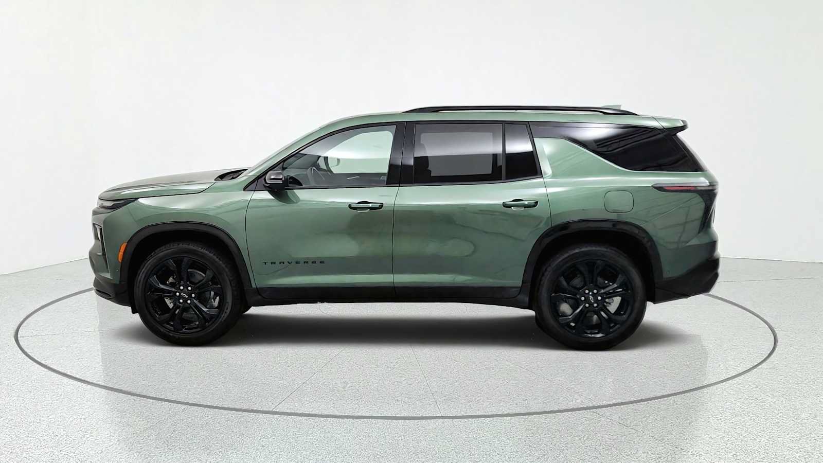 New 2027 Chevrolet Traverse RS FWD image 6