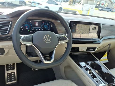 New 2026 Volkswagen Atlas SEL Premium R-Line AWD/4WD image 8