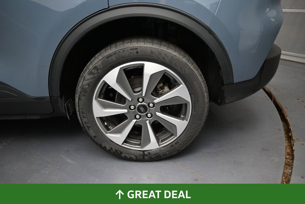 Used 2024 Ford Escape Platinum AWD/4WD image 16