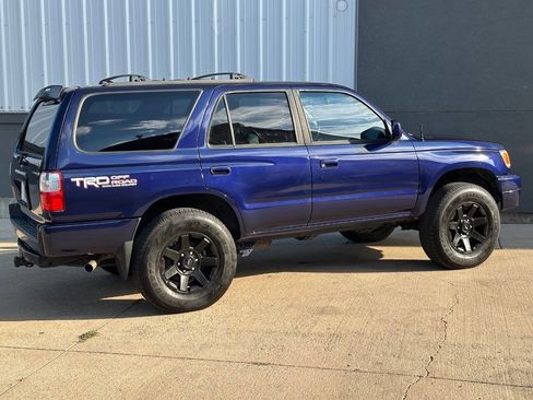 Used 2001 Toyota 4Runner SR5 image 22