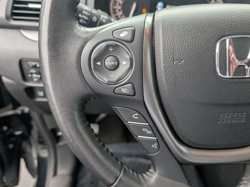 Used 2018 Honda Pilot EX-L image 17