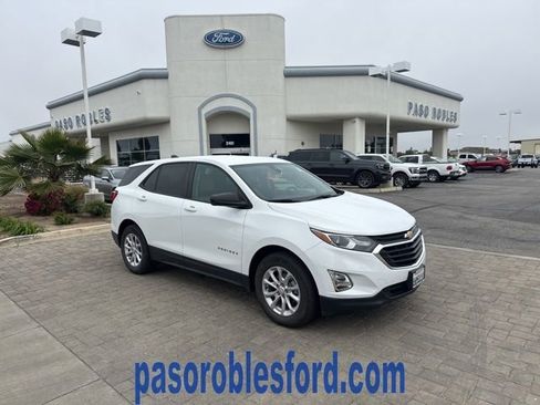 Used 2021 Chevrolet Equinox LS w/ LS Convenience Package image 1