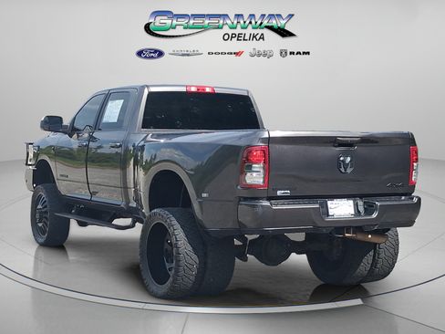 Used 2022 RAM 3500 Big Horn w/ Night Edition AWD/4WD image 5