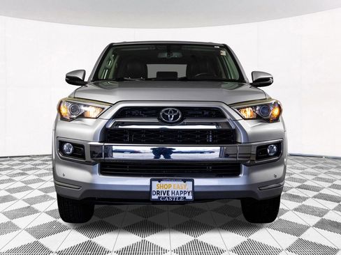 Used 2014 Toyota 4Runner Limited image 8