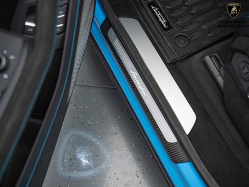 Used 2024 Lamborghini Urus Performante image 26