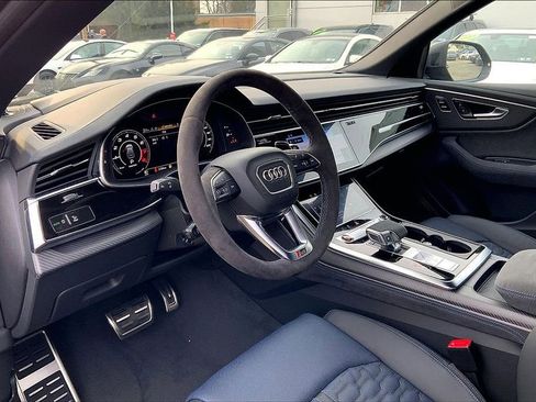 New 2026 Audi RS Q8 performance image 9