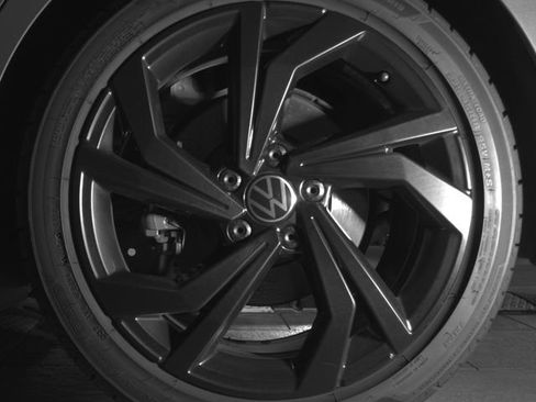 Used 2024 Volkswagen Jetta GLI Autobahn FWD image 13