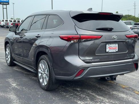 Used 2023 Toyota Highlander Limited AWD/4WD image 6