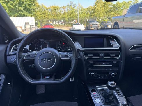 Used 2016 Audi A4 2.0T Premium Plus w/ Technology Package AWD/4WD image 32