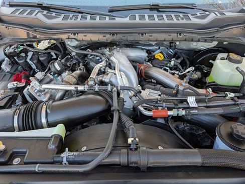 New 2026 Ford F250 Lariat w/ Black Appearance Package image 31