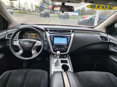 Used 2018 Nissan Murano SV image 13