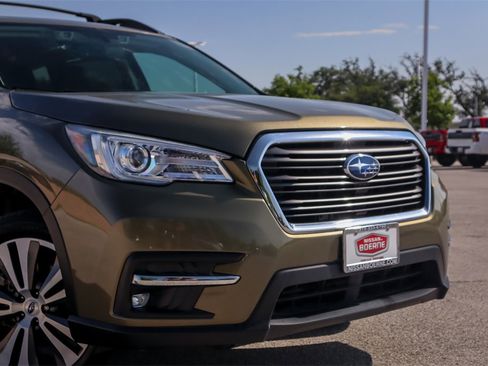 Used 2022 Subaru Ascent Limited w/ Popular Package #2A image 3