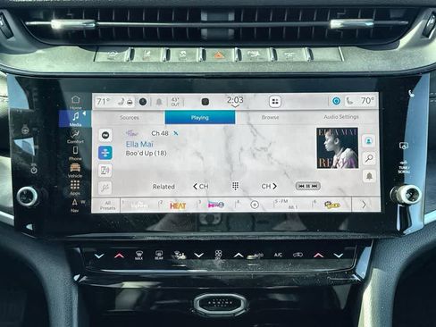 New 2026 Jeep Grand Cherokee Limited RWD image 16