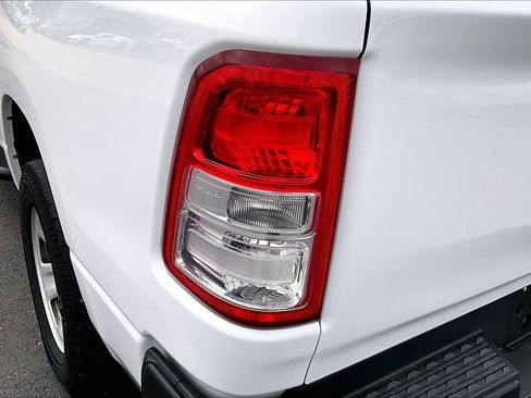 Used 2019 RAM 1500 Tradesman AWD/4WD image 32