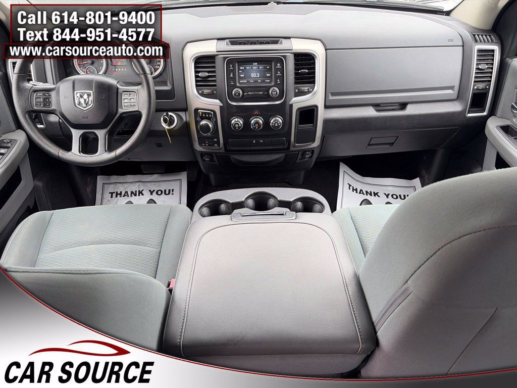 Used 2017 RAM 1500 Classic SLT AWD/4WD image 9