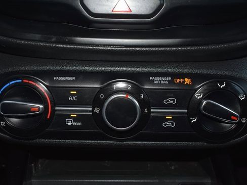 Used 2020 Kia Soul GT-Line w/ GT 2.0L Power Sunroof Package image 25