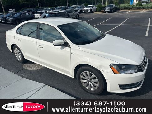 Used 2015 Volkswagen Passat 1.8T Wolfsburg Edition FWD image 1