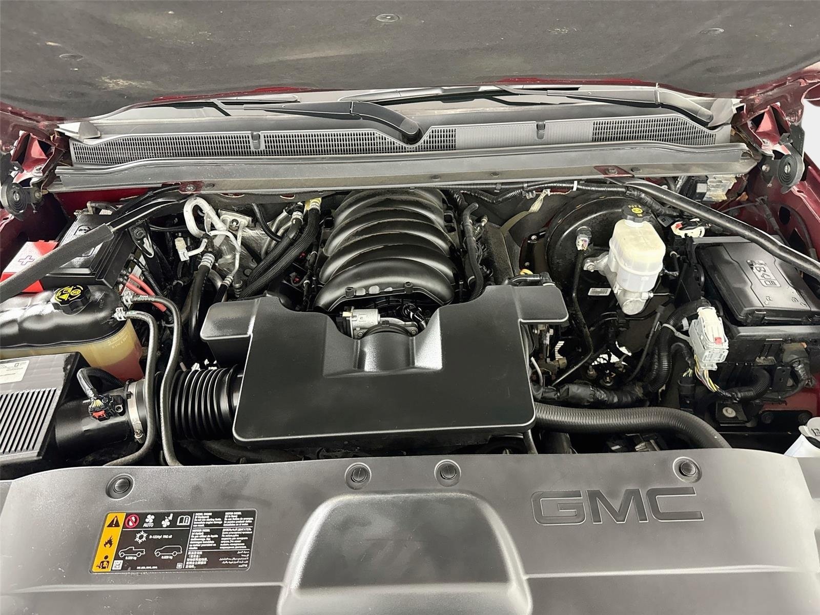 Certified 2020 GMC Yukon Denali w/ Denali Premium Package AWD/4WD image 31