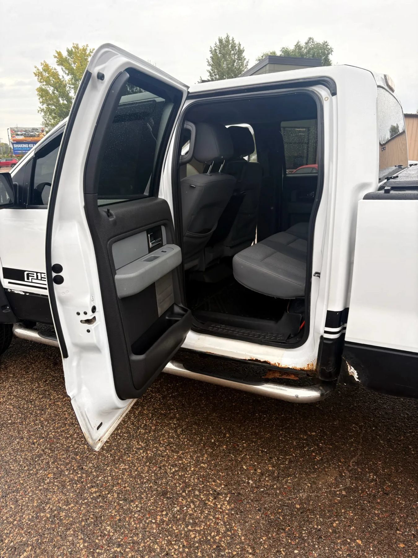Used 2014 Ford F150 XLT w/ Equipment Group 301A Mid AWD/4WD image 43