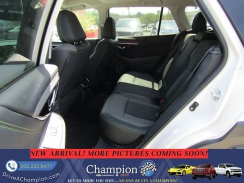 Used 2023 Subaru Outback Onyx Edition AWD/4WD image 9