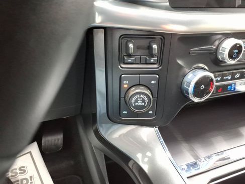 Used 2023 Ford F150 Lariat w/ Equipment Group 502A High AWD/4WD image 14