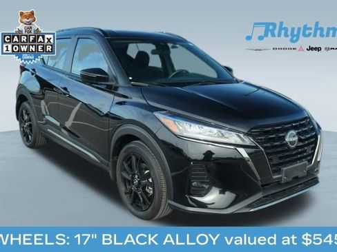 Used 2024 Nissan Kicks SR image 1