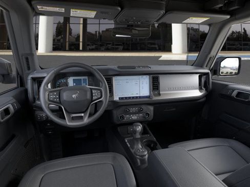New 2025 Ford Bronco Outer Banks image 9