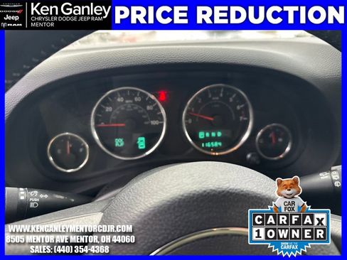 Used 2014 Jeep Wrangler Unlimited Sahara w/ Connectivity Group image 13