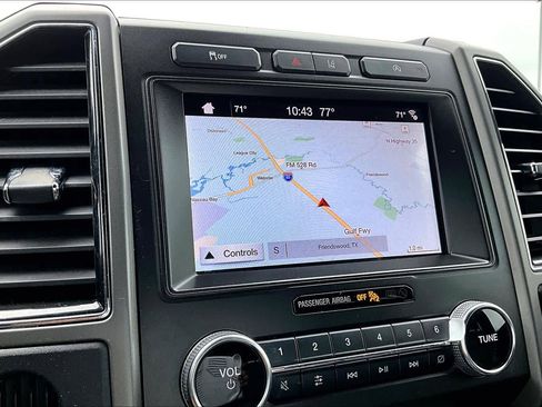 Used 2019 Ford Expedition XLT w/ Equipment Group 202A RWD image 34
