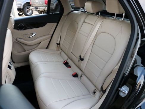 Used 2019 Mercedes-Benz GLC 300 GLC 300 image 22