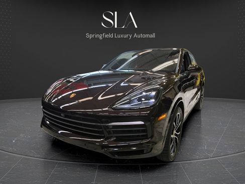 Used 2023 Porsche Cayenne Coupe AWD/4WD image 6