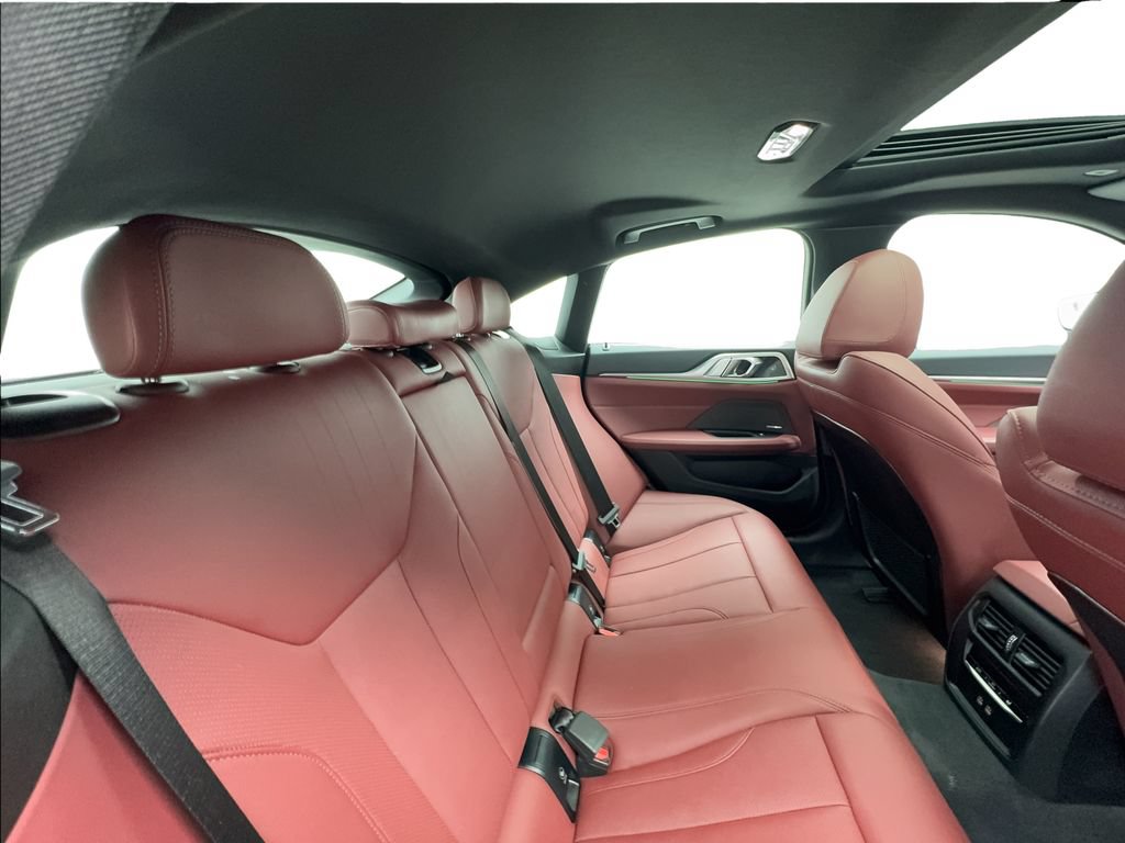 Used 2023 BMW i4 eDrive35 RWD image 32