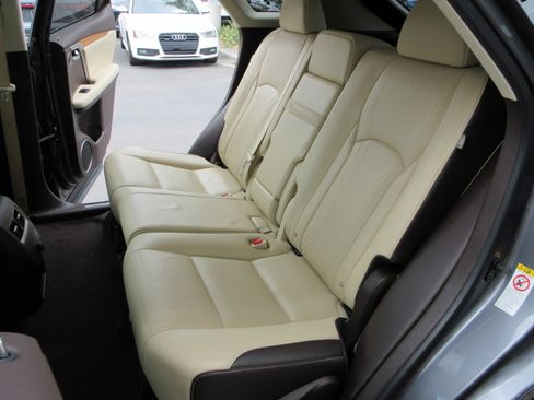 Used 2016 Lexus RX 450h AWD w/ Cold Weather Package image 22