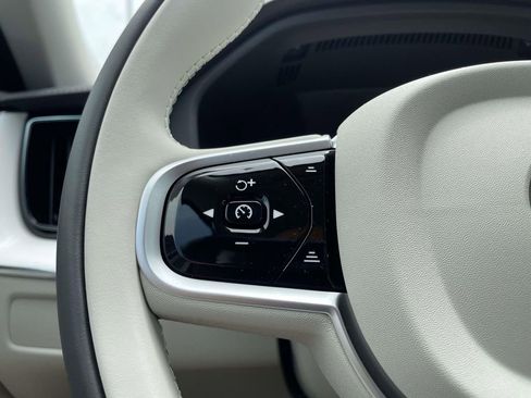 New 2026 Volvo XC60 B5 Ultra w/ Protection Package Premier AWD/4WD image 14