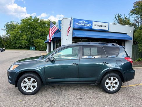 Used 2011 Toyota RAV4 Limited w/ Limited Extra Value Pkg AWD/4WD image 6